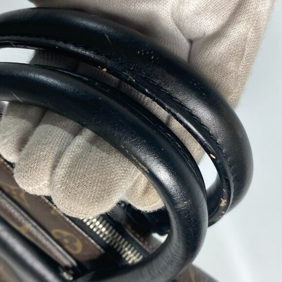 LOUIS VUITTON Black Monogram Leather Bag - Picture 9 of 16